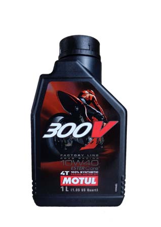 Моторное масло MOTUL 300V 4T Factory Line Road Racing, 10W-40, 1 л, 104118